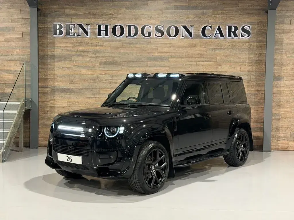 New Land Rover Defender HSE Dynamic 2026 Black SUV