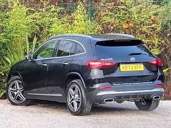 Used Mercedes GLA200 Executive 163 HP (119 kW) 2023 Black SUV