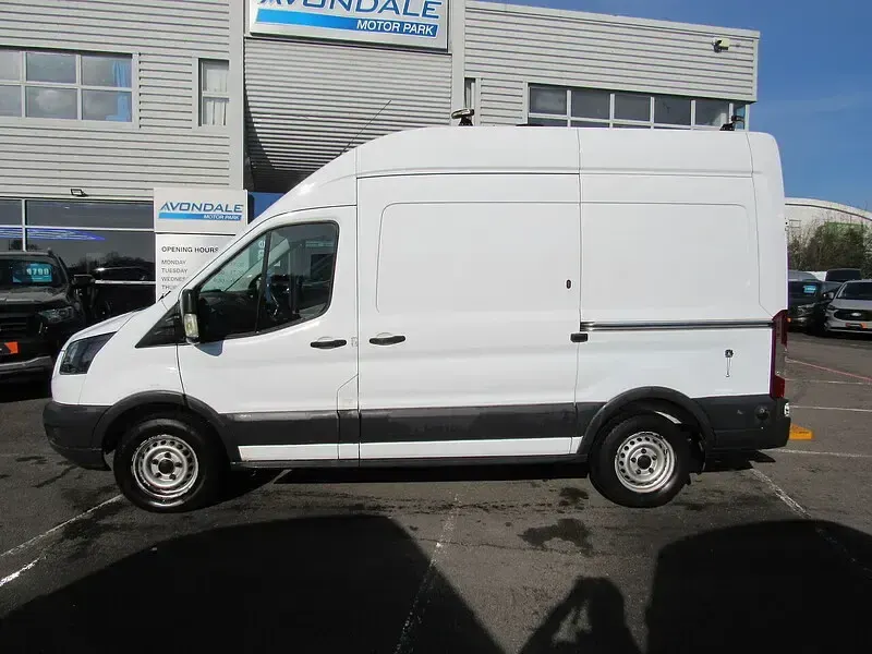 Used Ford Transit 130 HP (95 kW) 2019 White Van