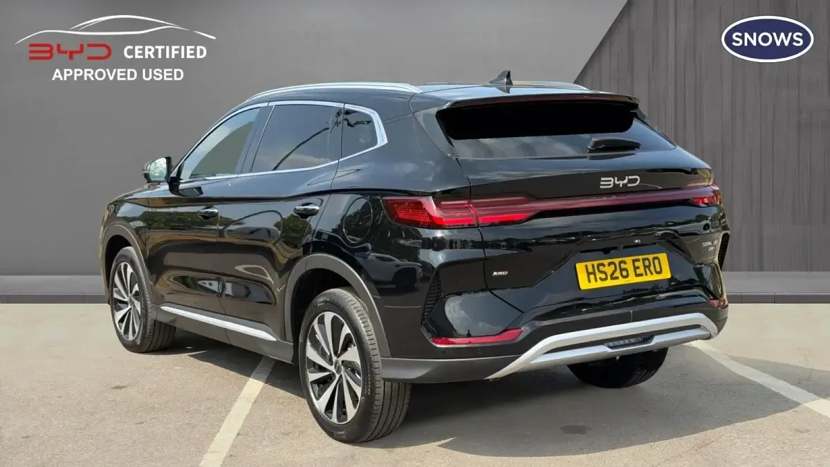 New BYD Seal U Design 324 HP (238 kW) 2026 Obsidian black SUV