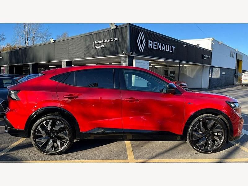 Begagnad Renault Rafale Techno Esprit Alpine 300 HK (220 kW) 2024 Röd SUV