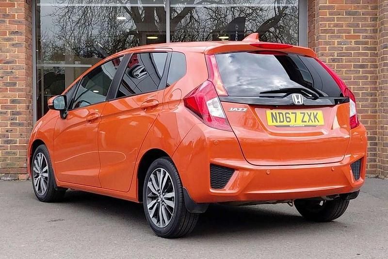 Used Honda Jazz EX 102 HP (75 kW) 2018 Orange Hatchback