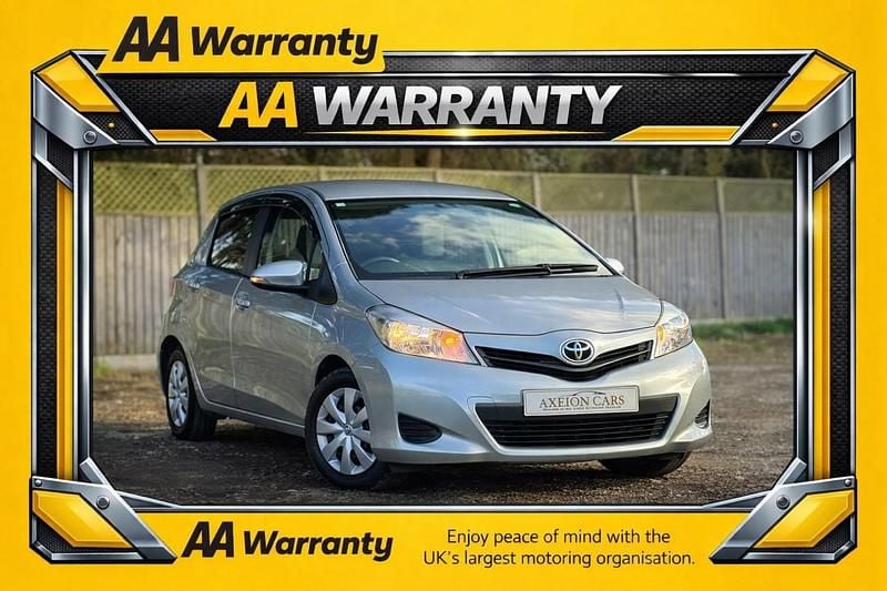 Used Toyota Yaris Edition 69 HP (50 kW) 2012 Silver Hatchback
