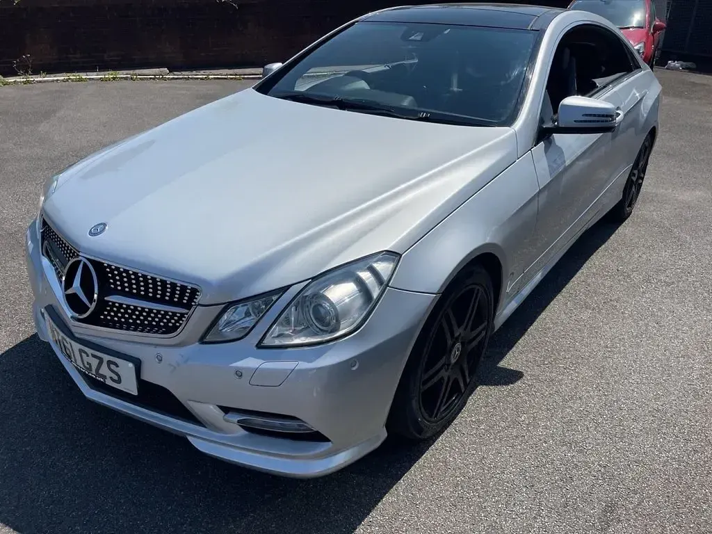 Used Mercedes E250 Sport Edition 204 HP (150 kW) 2012 Silver Coupe
