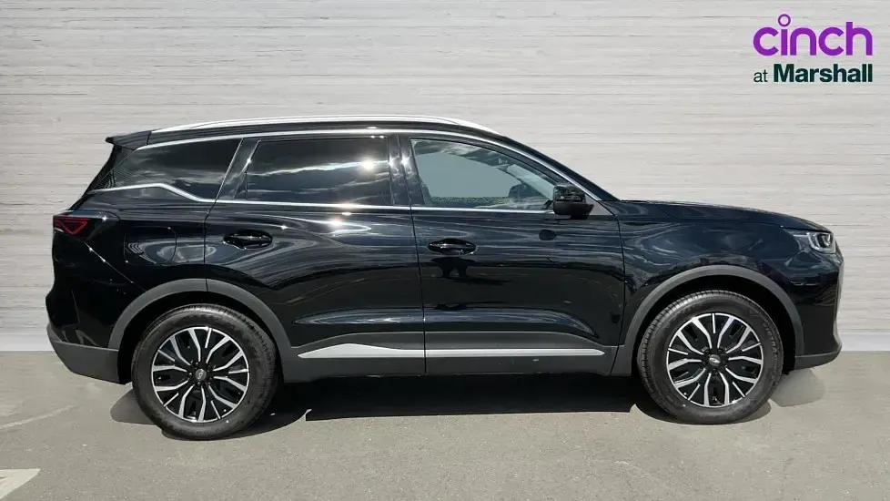 New Chery Tiggo 7 204 HP (150 kW) 2026 Metallic  midnight black SUV