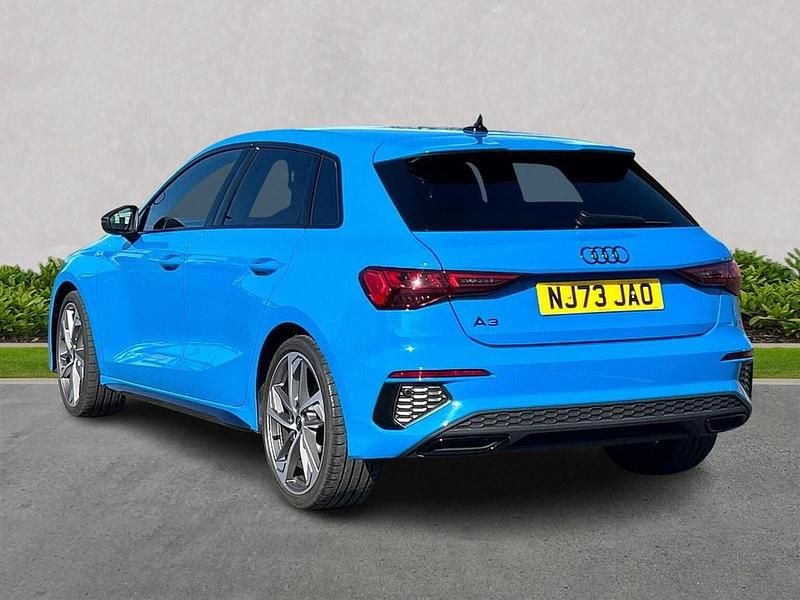 Used Audi A3 Sportback Black Edition 150 HP (110 kW) 2023 Blue Hatchback