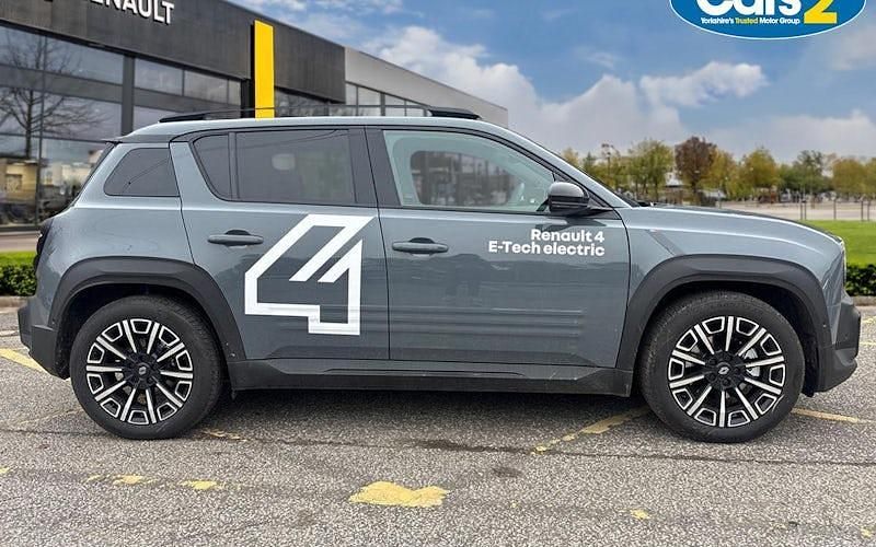 New Renault R4 Komfort 110 kW (150 HP) 2025 Estate