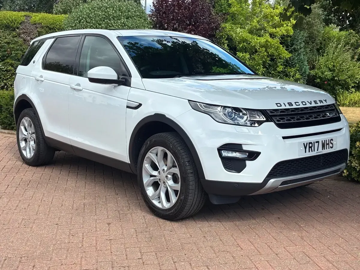 Used Land Rover Discovery Sport HSE 2017 White SUV