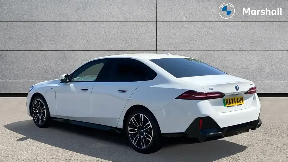 Occasion BMW i5 M Sport 246 kW (335 ch) 2025 Blanc Berline