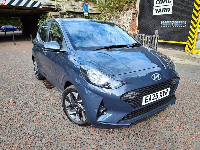 Grey New 2025 Hyundai i10 Advanced Hatchback | £12,000 (Super price) - Image 1/4