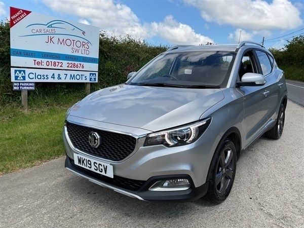 Silver Used 2019 MG ZS Exclusive Sedan | £11,495 (Fair price) - Image 1/1