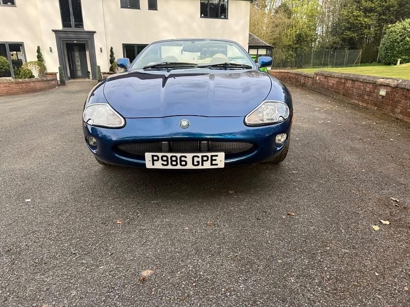 Used Jaguar XK8 290 HP (213 kW) 1997 Blue Cabriolet