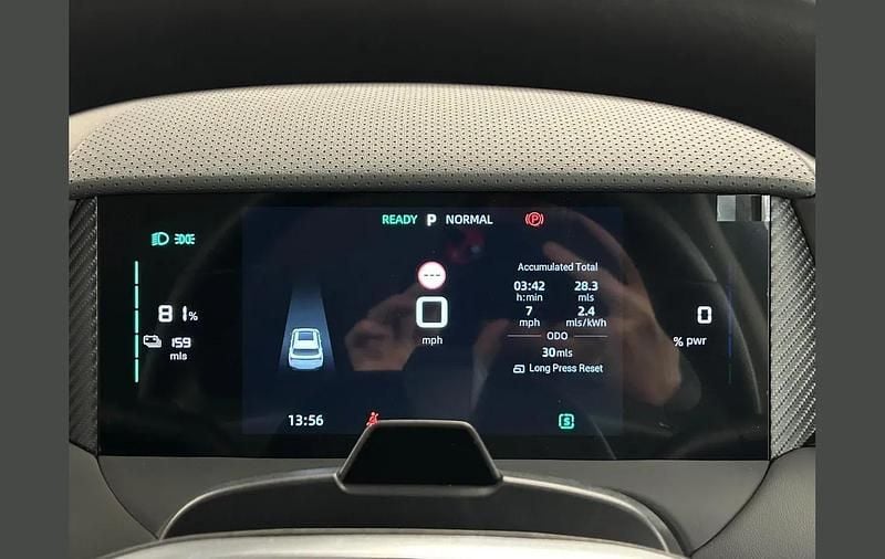 New MG MG5 EV SE 125 kW (170 HP) 2025 Blue Estate