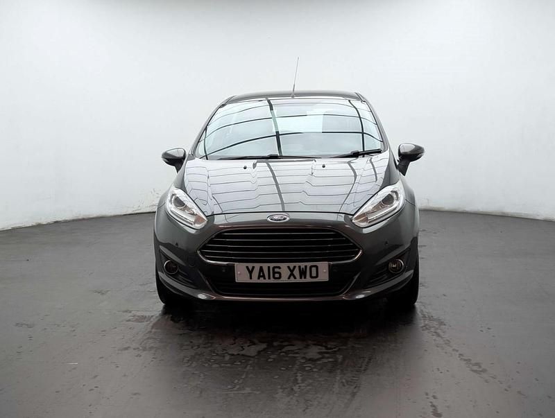 Used Ford Fiesta Zetec 2016 Grey Hatchback