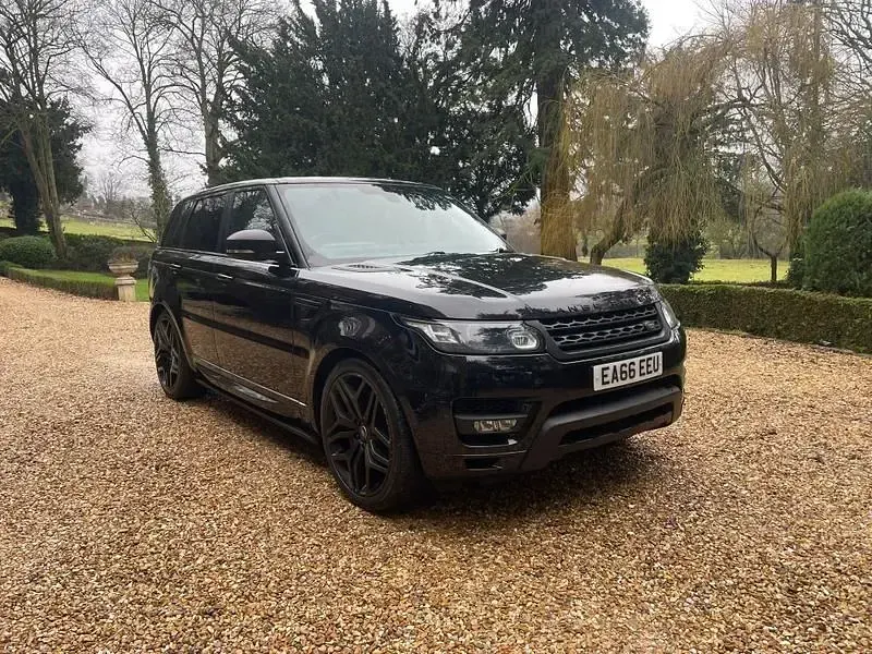 Second-hand Land Rover Range Rover HSE Dynamic 306 CP (225 kW) 2016 Negru SUV