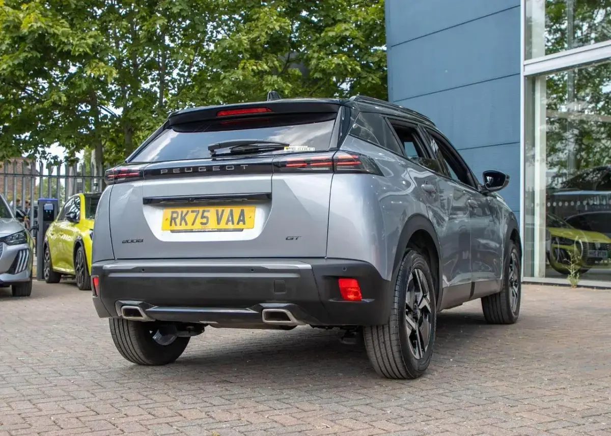 Used Peugeot 2008 GT 129 HP (94 kW) 2025 Grey SUV