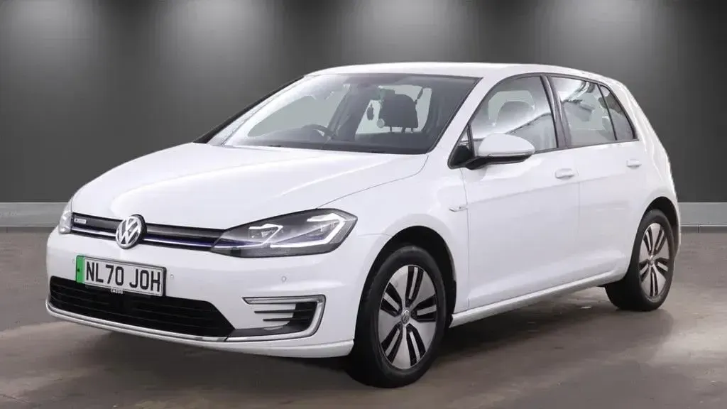 Used VW e-Golf 100 kW (136 HP) 2020 White Hatchback