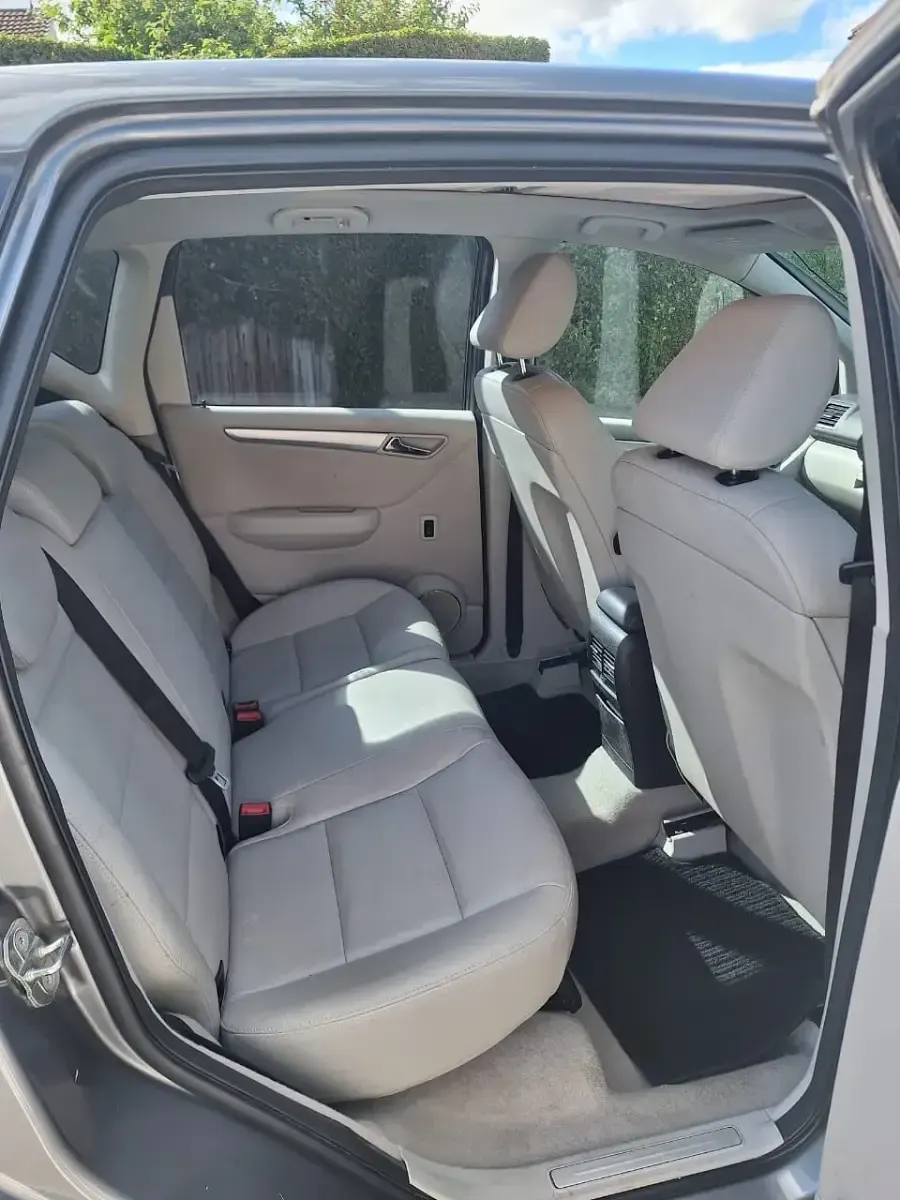 Used Mercedes A180 Avantgarde 2009 Grey Hatchback