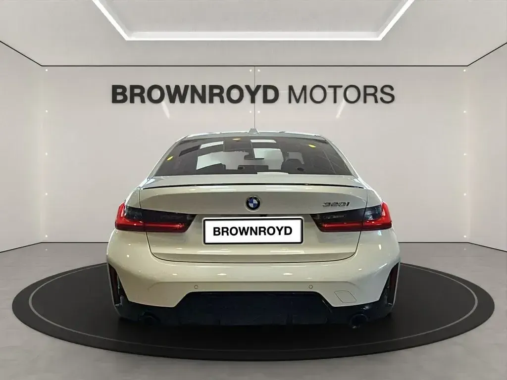 Used BMW 320 M Sport 2024 White Sedan