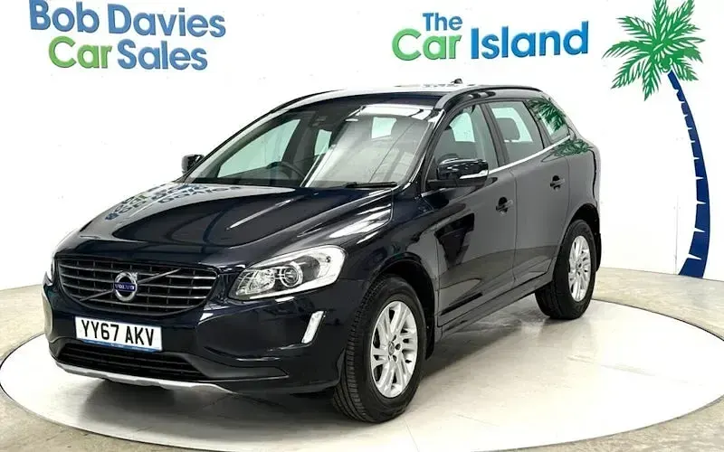 Used Volvo XC60 SE 190 HP (139 kW) 2017 Blue SUV