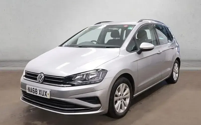 Used VW Golf VII SE 150 HP (110 kW) 2019 Hatchback