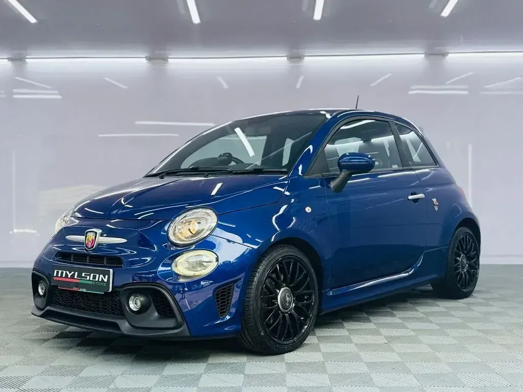Used Abarth 595 145 HP (106 kW) 2018 Blue Hatchback