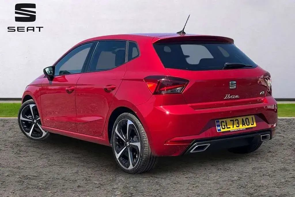 Used Seat Ibiza FR Sport 94 HP (69 kW) 2023 Red Hatchback