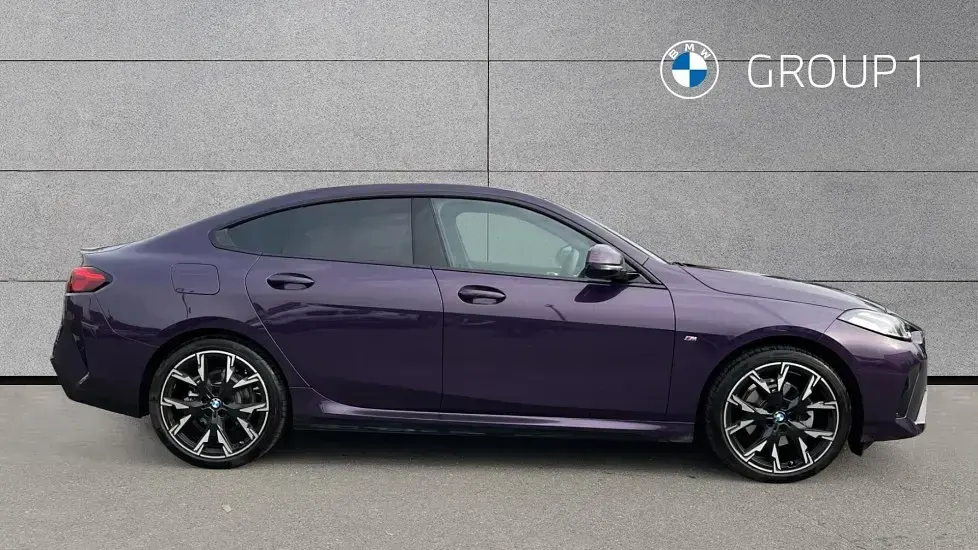 Usado BMW 220 M Sport 170 HP (125 kW) 2025 Roxo Coupé