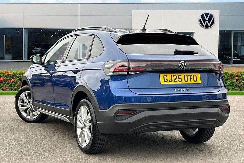 Used VW Taigo Match 95 HP (69 kW) 2025 Blue SUV