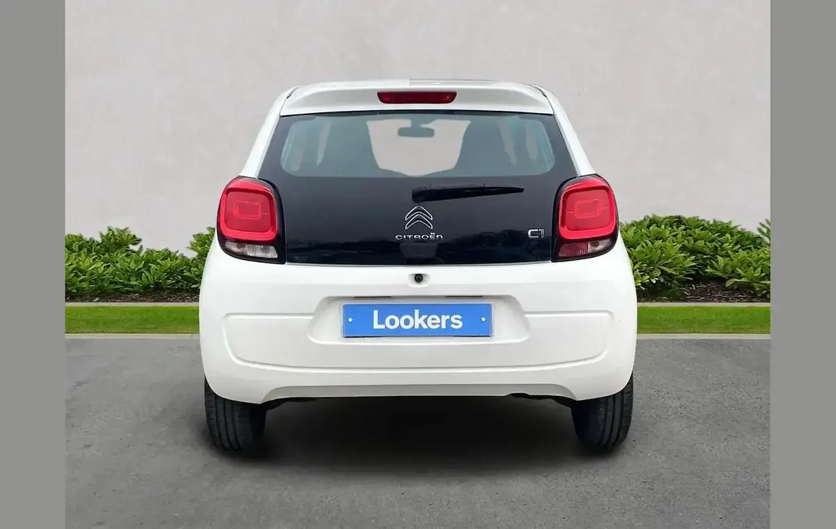 Used Citroën C1 Feel 72 HP (52 kW) 2018 White Hatchback