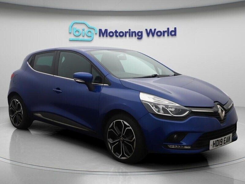 Blue Used 2019 Renault Clio IV Iconic Hatchback | £8,200 (Good price) - Image 1/4