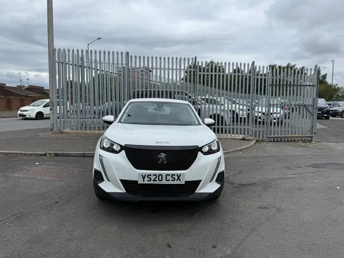 Second-hand Peugeot 2008 Active 2020 Alb SUV