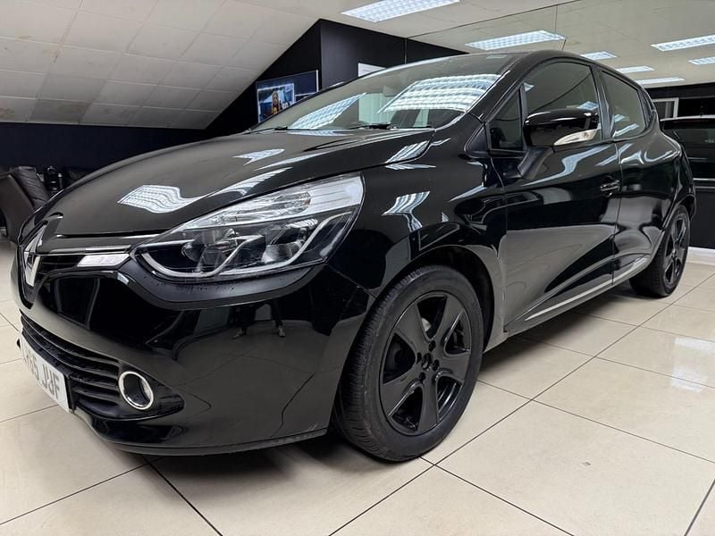 Used Renault Clio IV Dynamique 2015 Black Hatchback