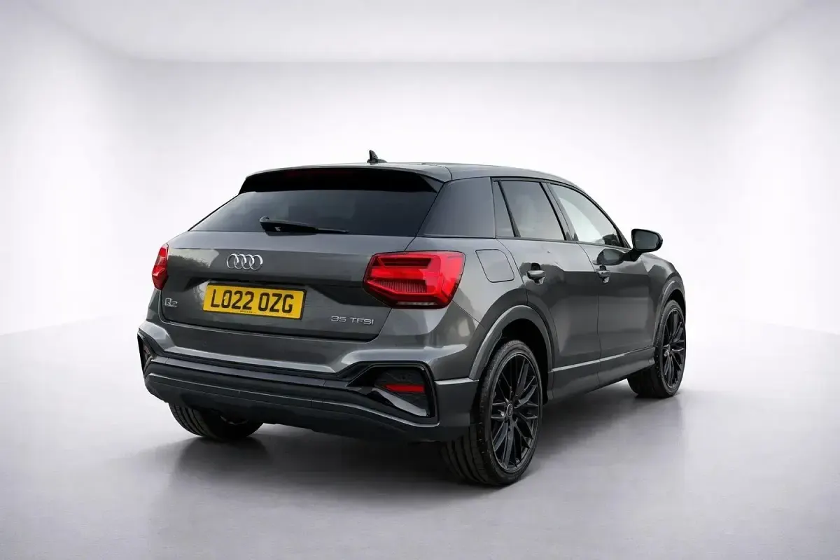 Used Audi Q2 Black Edition 150 HP (110 kW) 2022 Grey SUV