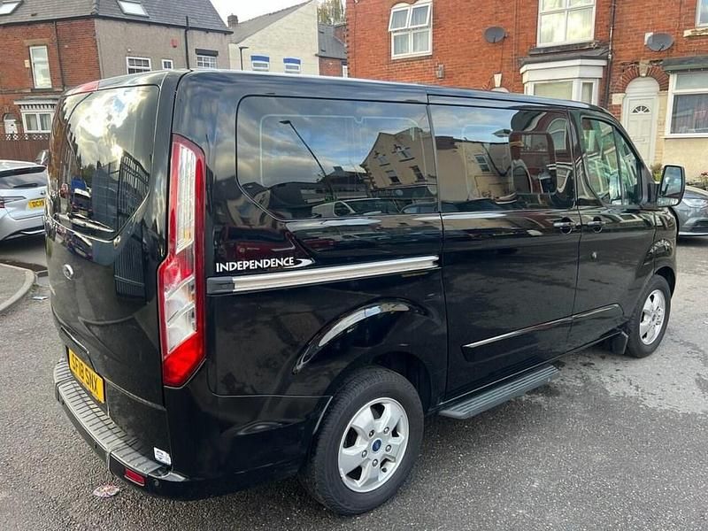 Used Ford Tourneo Titanium 130 HP (95 kW) 2018 Black MPV
