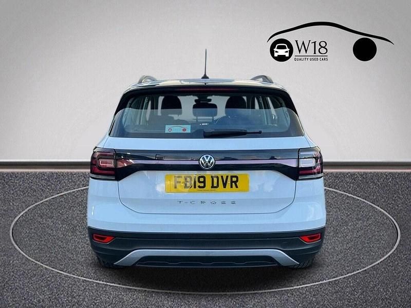Used VW T-Cross SE 115 HP (84 kW) 2019 White SUV