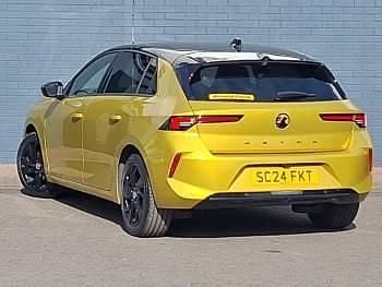 Used Vauxhall Astra 130 HP (95 kW) 2024 Yellow Hatchback