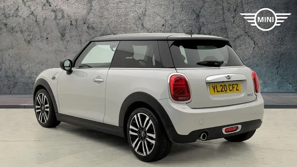 Used Mini Cooper Exclusive 134 HP (98 kW) 2020 Silver Hatchback