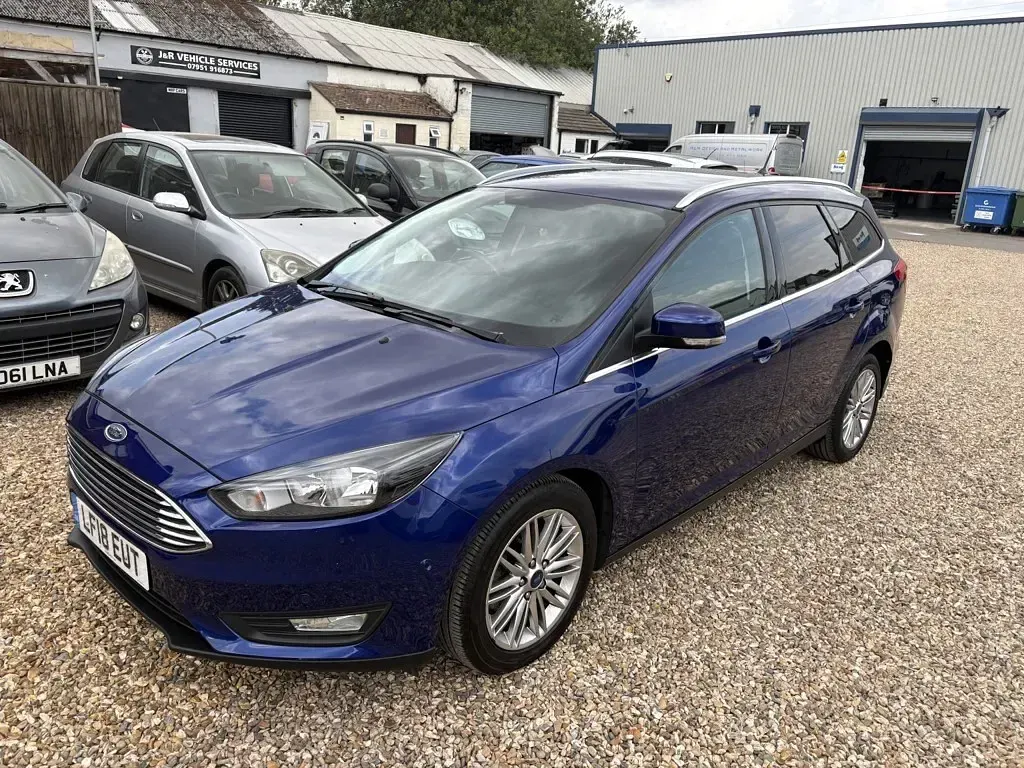 Used Ford Focus Zetec 2018 Blue Estate