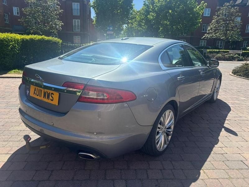 Second-hand Jaguar XF Premium Luxury 2011 Gri Berlinǎ