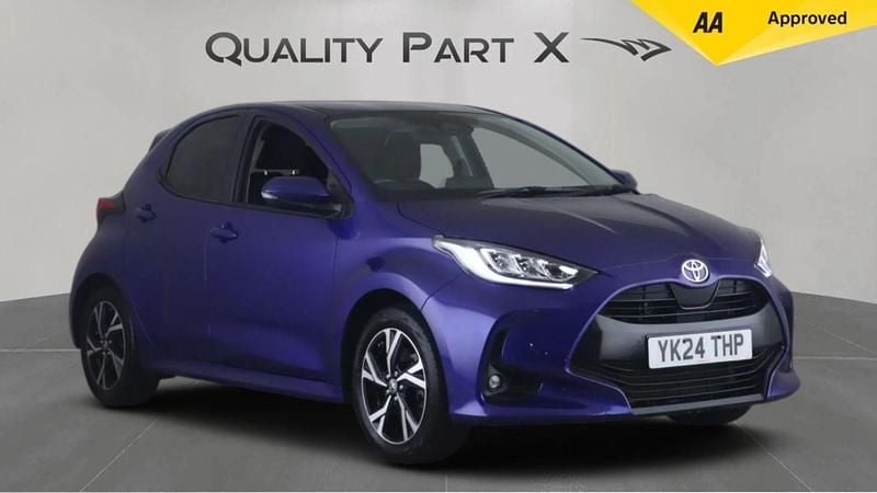 Blue Used 2024 Toyota Yaris Hybrid Design Hatchback | £16,686 (Super price) - Image 1/3
