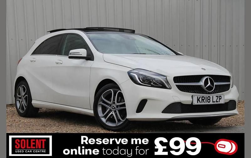 Used Mercedes A200 Sport Edition 134 HP (98 kW) 2018 White Hatchback