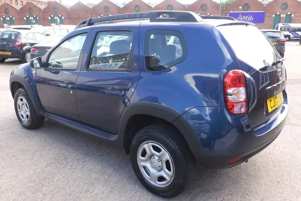 Second-hand Dacia Duster Ambiance 110 CP (80 kW) 2017 Albastru SUV