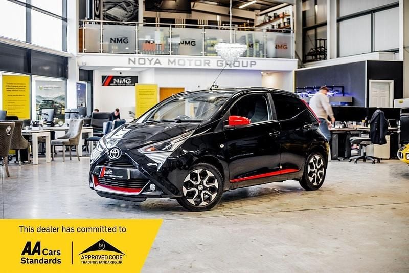 Black Used 2019 Toyota Aygo Trend Hatchback | £7,999 (Fair price) - Image 1/4