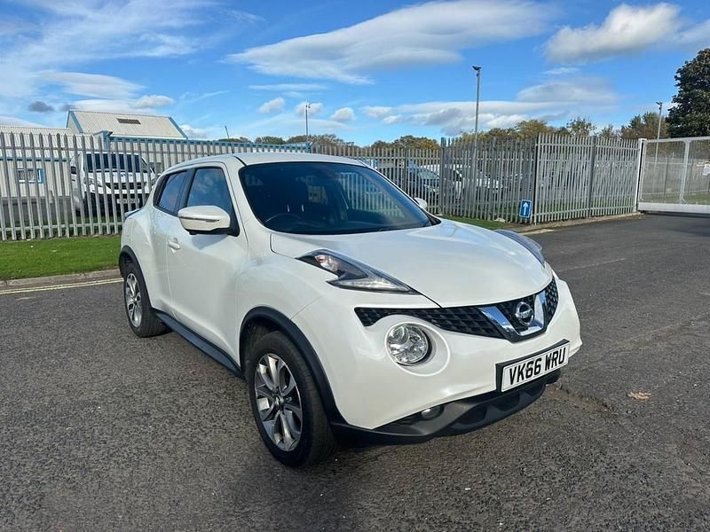 White Used 2016 Nissan Juke Tekna SUV | £4,250 (Super price) - Image 1/4