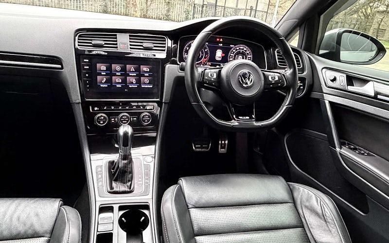 Used VW Golf VII R 300 HP (220 kW) 2020 Hatchback