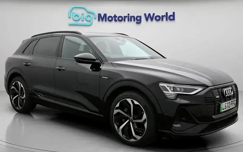 Used Audi e-tron Black Edition 300 kW (408 HP) 2022 SUV