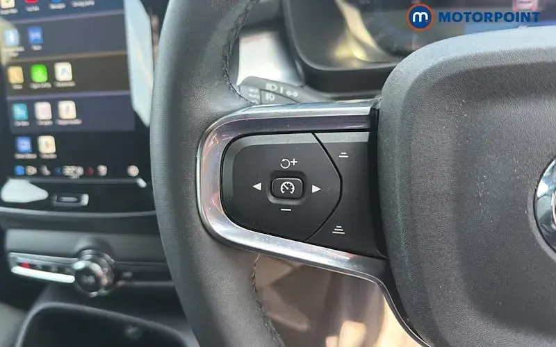Used Volvo XC40 Plus 163 HP (119 kW) 2024 Black SUV