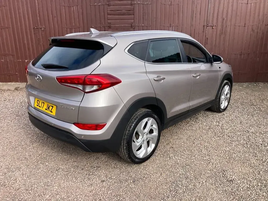 Used Hyundai Tucson Edition 116 HP (85 kW) 2017 White SUV