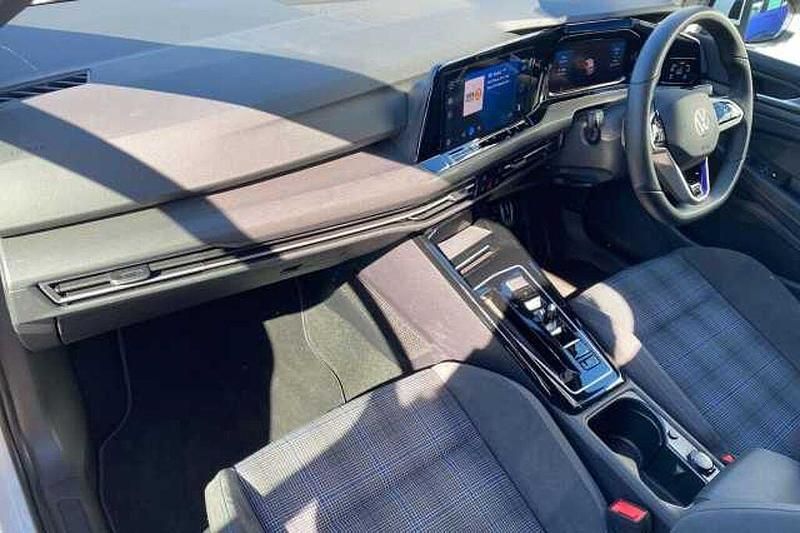 Used VW Golf VIII 245 HP (180 kW) 2024